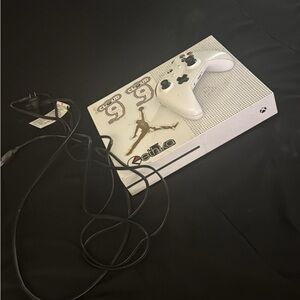 Xbox White Gaming Console